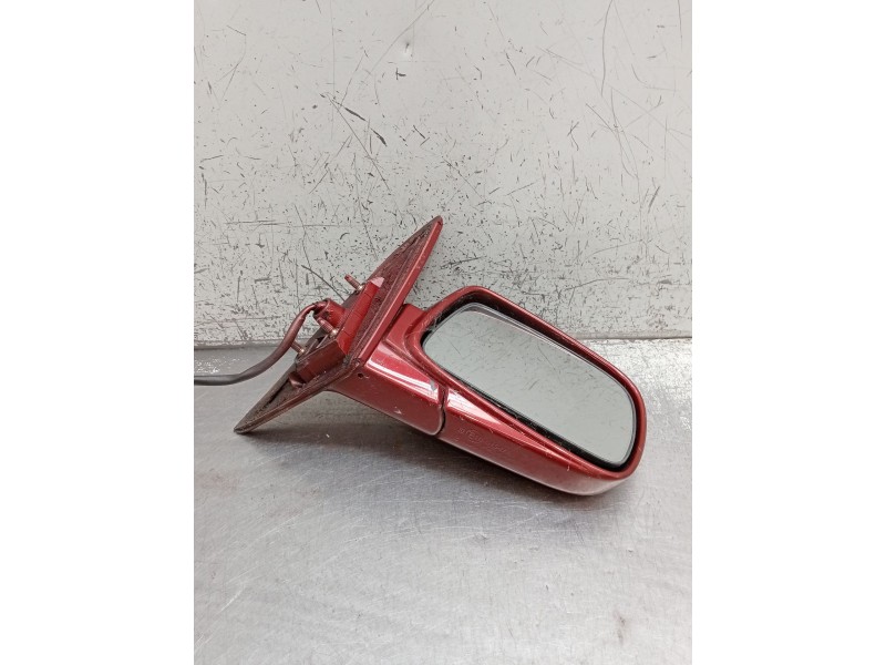 Recambio de retrovisor derecho para toyota corolla (_e11_) 1.4 16v (zze111_) referencia OEM IAM  ELÉCTRICO 2000