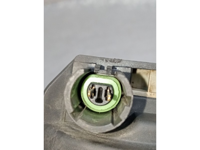 Recambio de faro antiniebla derecho para renault clio ii (bb_, cb_) 1.9 d (b/cb0j) referencia OEM IAM   1998