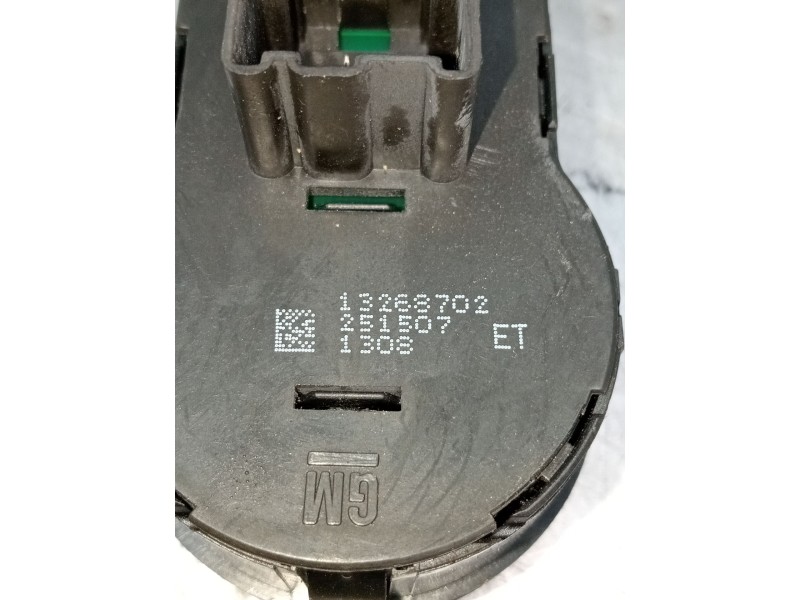 Recambio de mando luces para opel insignia a (g09) 2.0 cdti (68) referencia OEM IAM 13268702 251507 2008