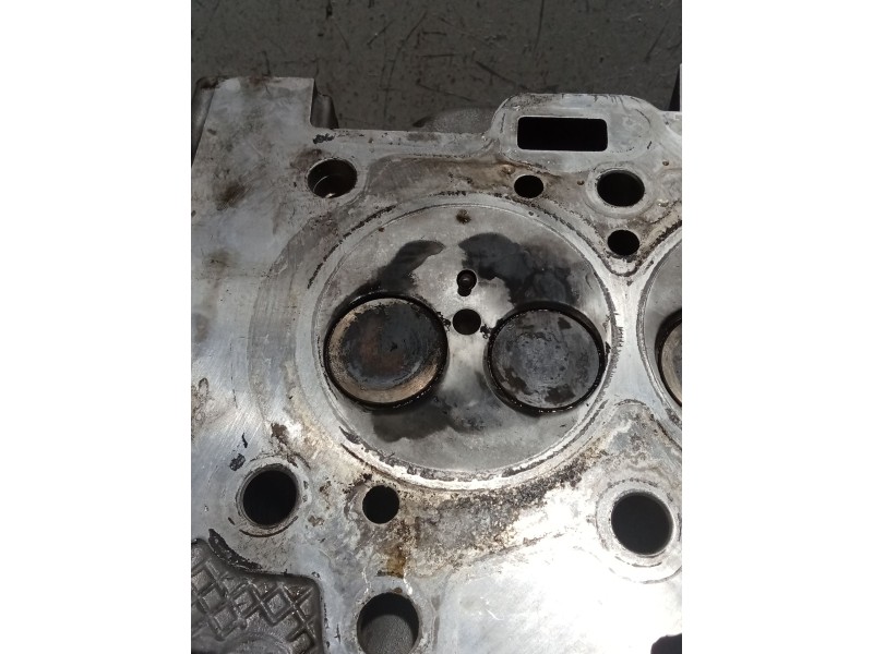 Recambio de culata para ford focus iii 1.6 tdci referencia OEM IAM   