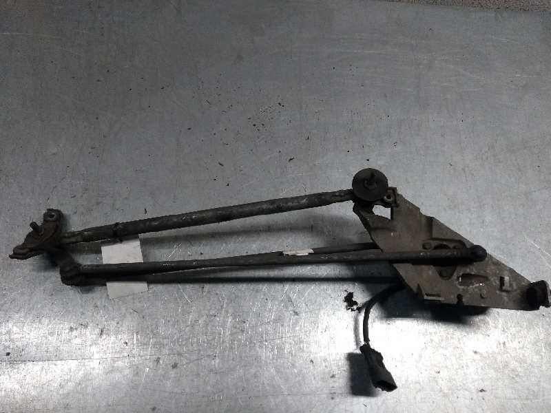 Recambio de motor limpia delantero para opel omega b 2.5 turbodiesel (x 25 td / u 25 td / l93) referencia OEM IAM   