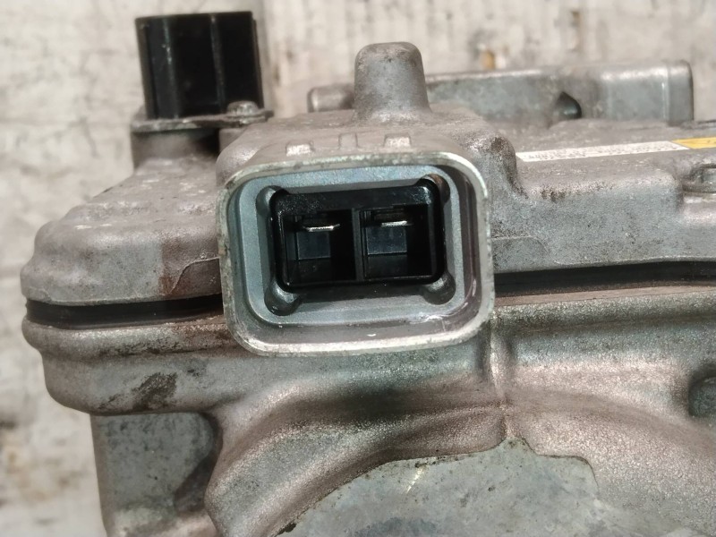 Recambio de compresor aire acondicionado para toyota prius+ advance referencia OEM IAM 0422000404 ES27C 