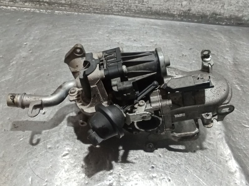 Recambio de valvula egr para ford focus iii 1.6 tdci referencia OEM IAM   CON DESPERFECTOS