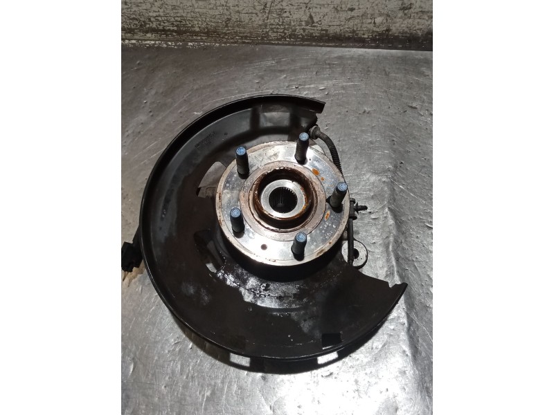 Recambio de mangueta delantera derecha para chevrolet cruze (j300) 1.8 referencia OEM IAM   