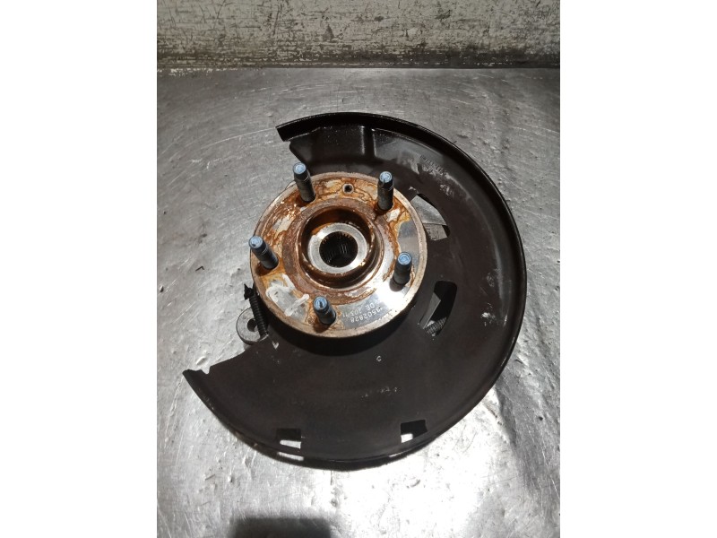 Recambio de mangueta delantera izquierda para chevrolet cruze (j300) 1.8 referencia OEM IAM   