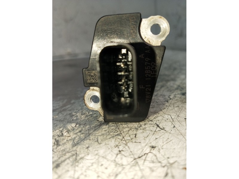 Recambio de caudalimetro para ford fiesta vi van 1.4 tdci referencia OEM IAM 8V2112B579AA  2008