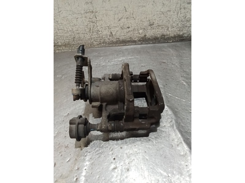 Recambio de pinza freno trasera izquierda para chevrolet cruze (j300) 1.8 referencia OEM IAM   