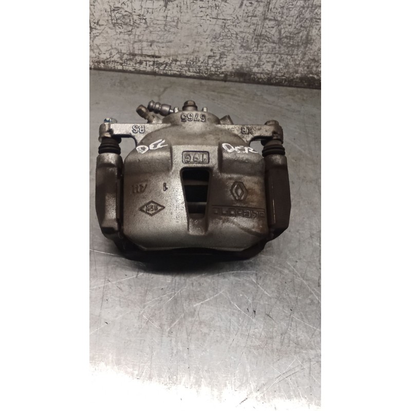 Recambio de pinza freno delantera derecha para renault arkana i (lcm_, ldn_) 1.6 e-tech 145 (ldmu) referencia OEM IAM 410001262R