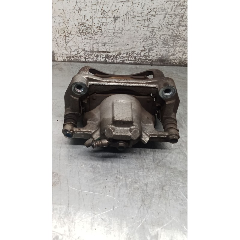 Recambio de pinza freno delantera derecha para renault arkana i (lcm_, ldn_) 1.6 e-tech 145 (ldmu) referencia OEM IAM 410001262R
