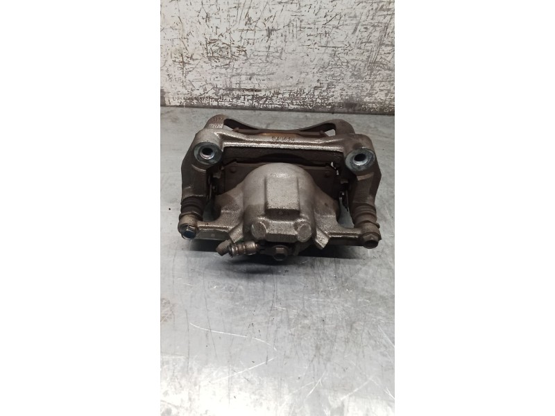 Recambio de pinza freno delantera derecha para renault arkana i (lcm_, ldn_) 1.6 e-tech 145 (ldmu) referencia OEM IAM 410001262R