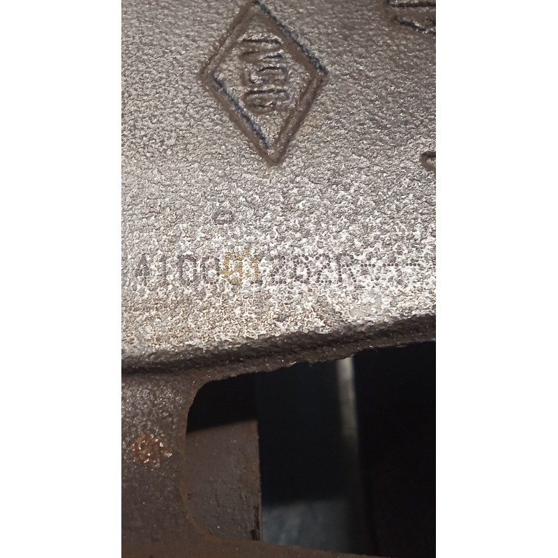 Recambio de pinza freno delantera derecha para renault arkana i (lcm_, ldn_) 1.6 e-tech 145 (ldmu) referencia OEM IAM 410001262R