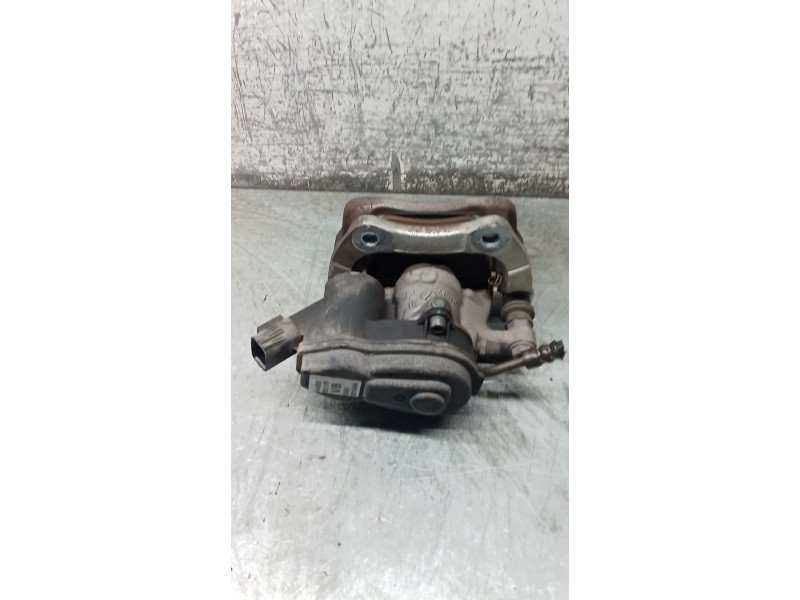 Recambio de pinza freno trasera derecha para renault arkana i (lcm_, ldn_) 1.6 e-tech 145 (ldmu) referencia OEM IAM 440008511R E