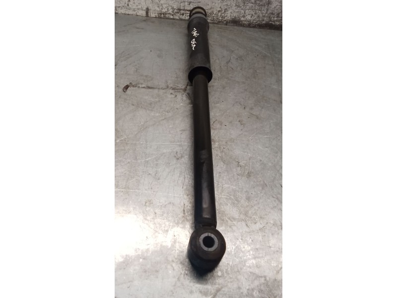 Recambio de amortiguador trasero derecho para renault arkana i (lcm_, ldn_) 1.6 e-tech 145 (ldmu) referencia OEM IAM 562100741R 
