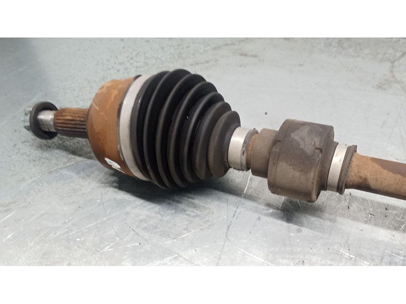 Recambio de transmision delantera izquierda para renault arkana i (lcm_, ldn_) 1.6 e-tech 145 (ldmu) referencia OEM IAM 39101591