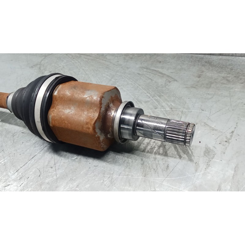 Recambio de transmision delantera izquierda para renault arkana i (lcm_, ldn_) 1.6 e-tech 145 (ldmu) referencia OEM IAM 39101591