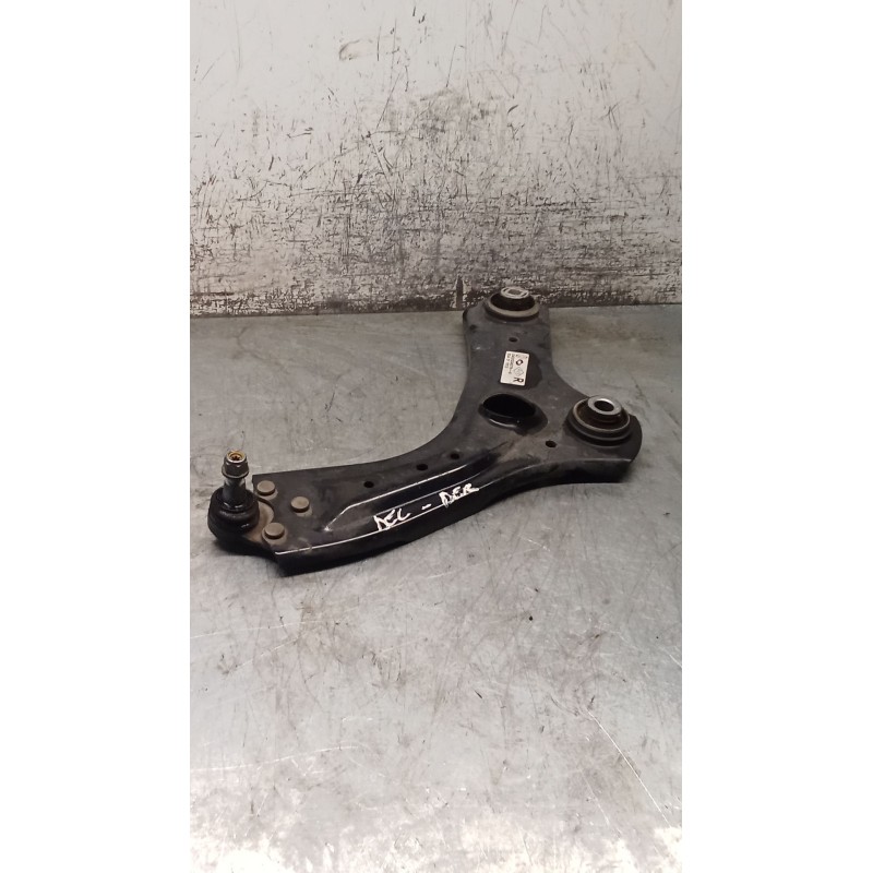 Recambio de brazo suspension inferior delantero derecho para renault arkana i (lcm_, ldn_) 1.6 e-tech 145 (ldmu) referencia OEM 
