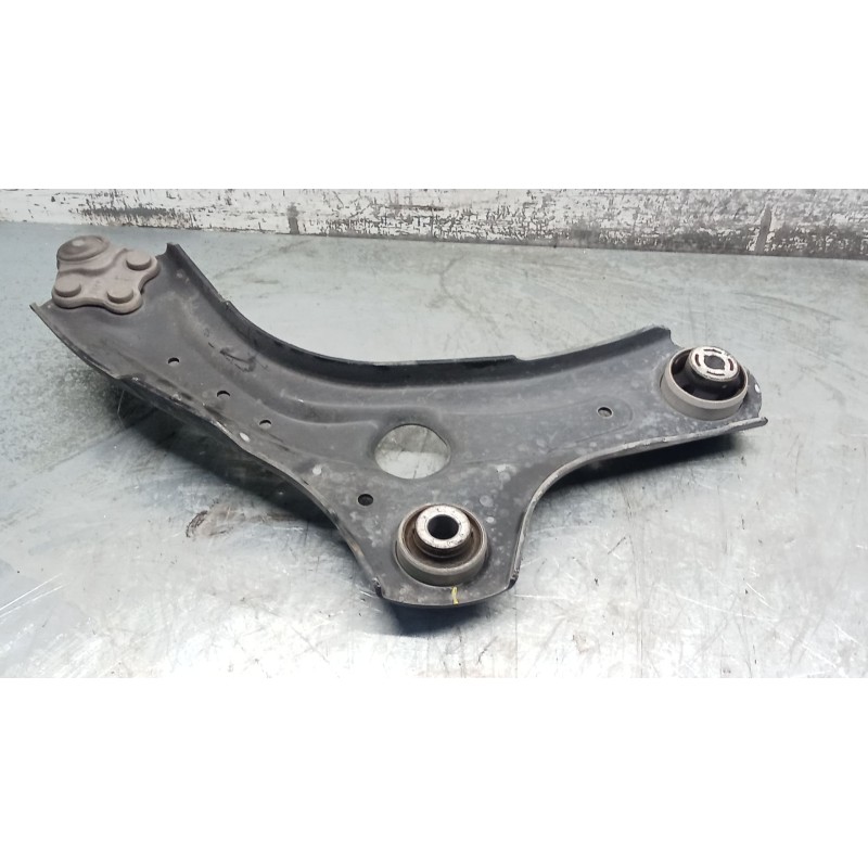 Recambio de brazo suspension inferior delantero izquierdo para renault arkana i (lcm_, ldn_) 1.6 e-tech 145 (ldmu) referencia OE