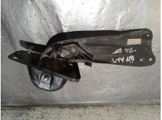 Recambio de brazo suspension inferior trasero izquierdo para volkswagen touran (1t1, 1t2) 2.0 tdi 16v referencia OEM IAM   