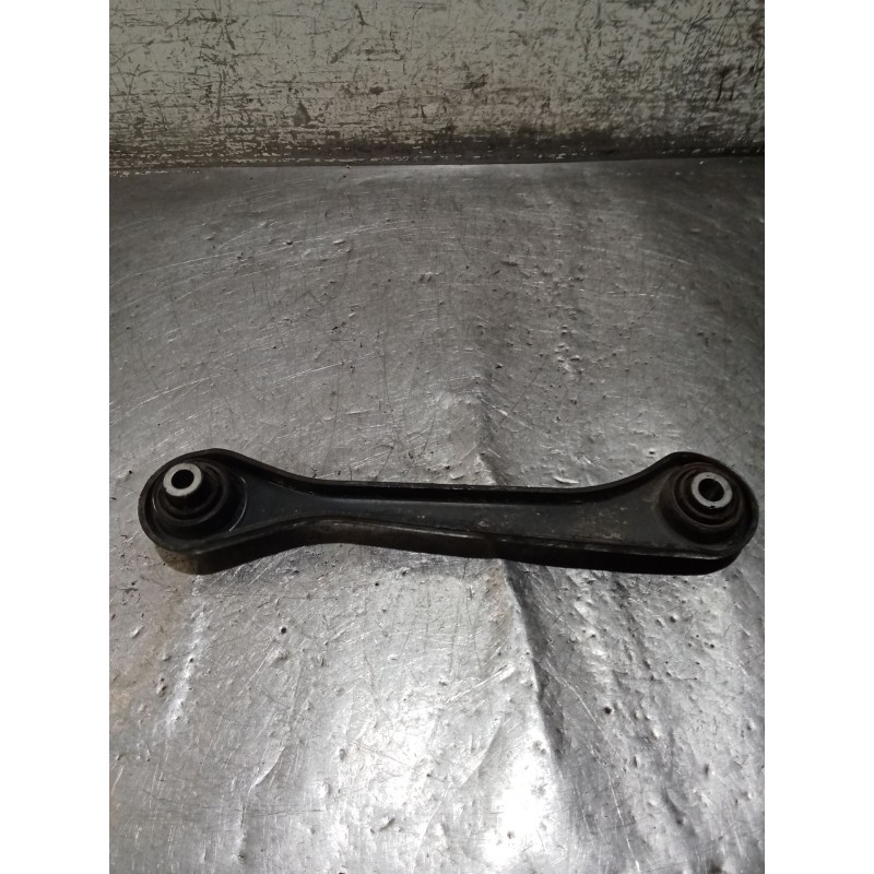 Recambio de brazo suspension inferior trasero derecho para volkswagen touran (1t1, 1t2) 2.0 tdi 16v referencia OEM IAM   ANTERIO