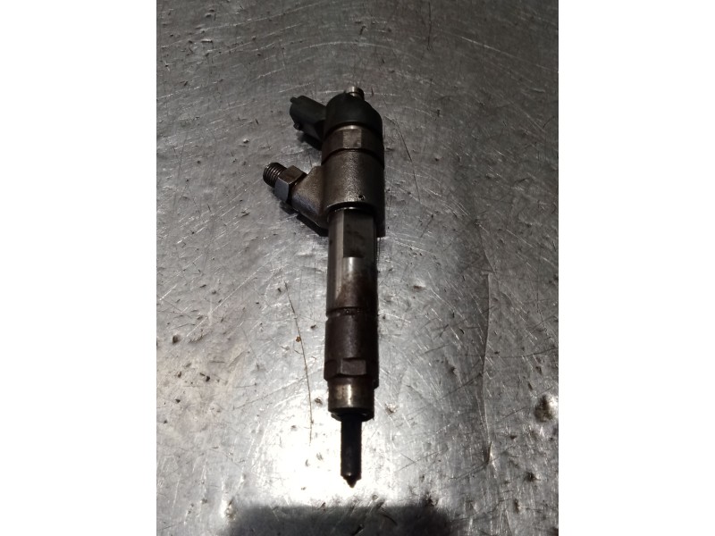 Recambio de inyector para renault trucks mascott furgoneta 150.65 (a00300166) referencia OEM IAM   