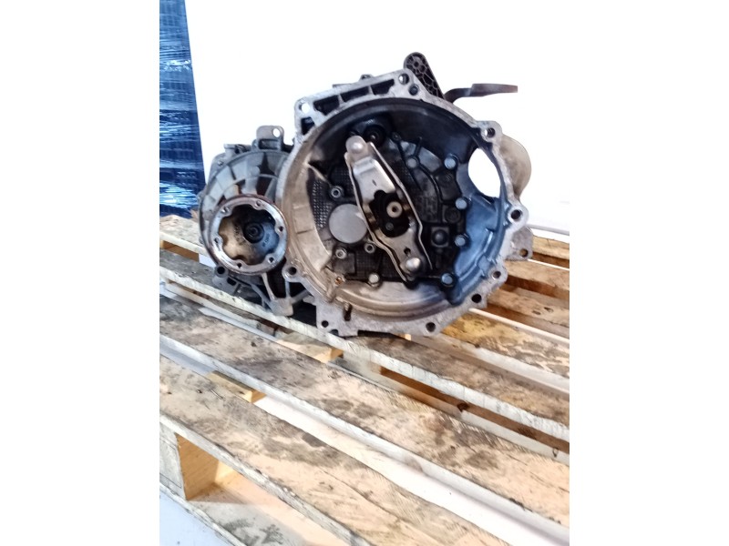 Recambio de caja cambios para volkswagen golf vi (5k1) 1.6 tdi referencia OEM IAM LUB 5V 25031 141025