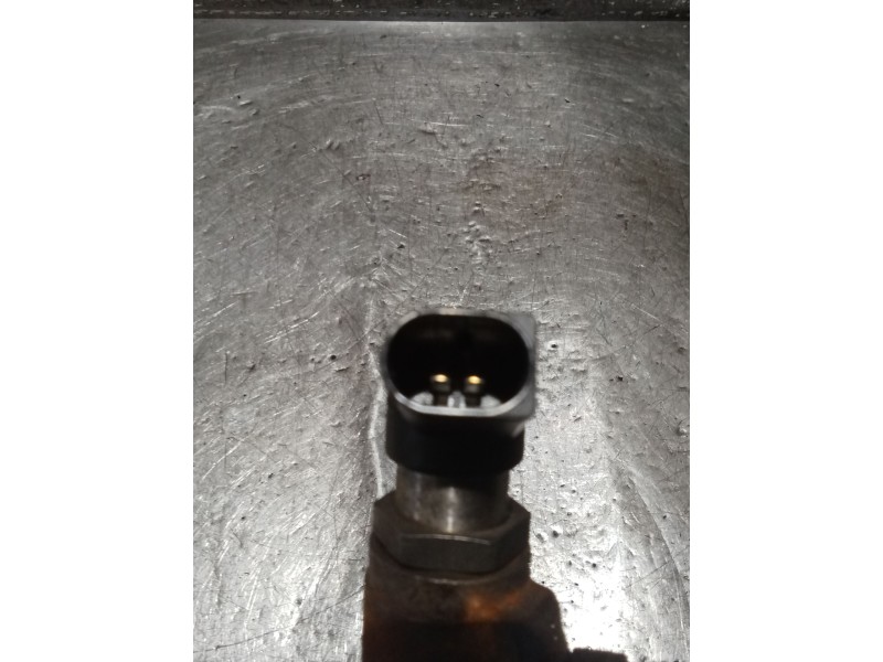 Recambio de inyector para ford focus iii 1.6 tdci referencia OEM IAM A2C59513556  CONTINENTAL