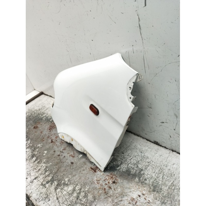 Recambio de aleta delantera izquierda para renault master ii caja/chasis (ed/hd/ud) 2.2 dci 90 referencia OEM IAM   