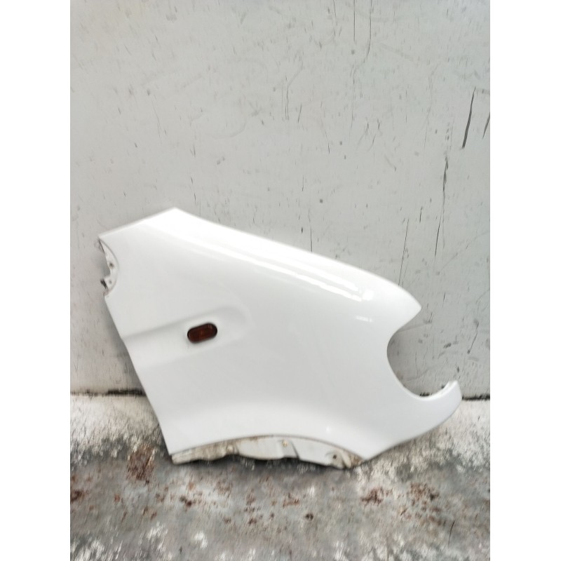 Recambio de aleta delantera derecha para renault master ii caja/chasis (ed/hd/ud) 2.2 dci 90 referencia OEM IAM   