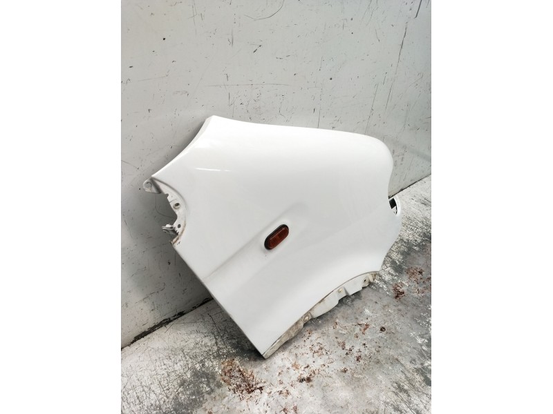 Recambio de aleta delantera derecha para renault master ii caja/chasis (ed/hd/ud) 2.2 dci 90 referencia OEM IAM   