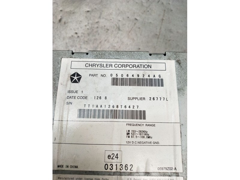 Recambio de sistema audio / radio cd para dodge journey se referencia OEM IAM 05064924AG TT1AA1268T6427 2009