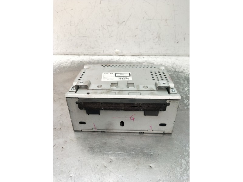 Recambio de sistema audio / radio cd para ford fiesta vi van 1.4 tdci referencia OEM IAM AA6T18C815AE Z064856 2008
