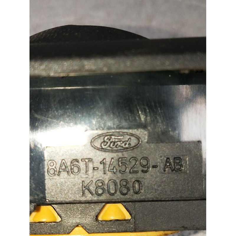 Recambio de mando elevalunas delantero derecho para ford fiesta vi van 1.4 tdci referencia OEM IAM 8A6T14529AB 3P 2008