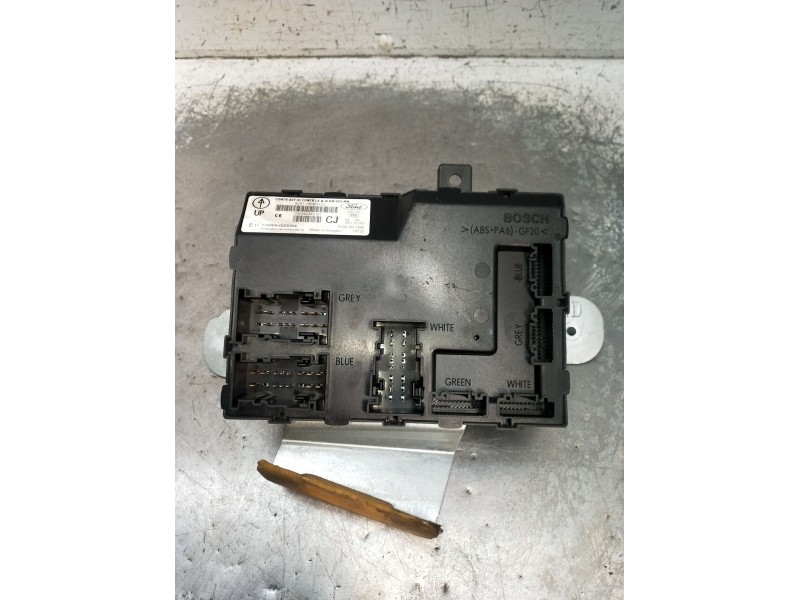 Recambio de modulo electronico para ford fiesta vi van 1.4 tdci referencia OEM IAM 8V5115K600CJ 030292343101 2008