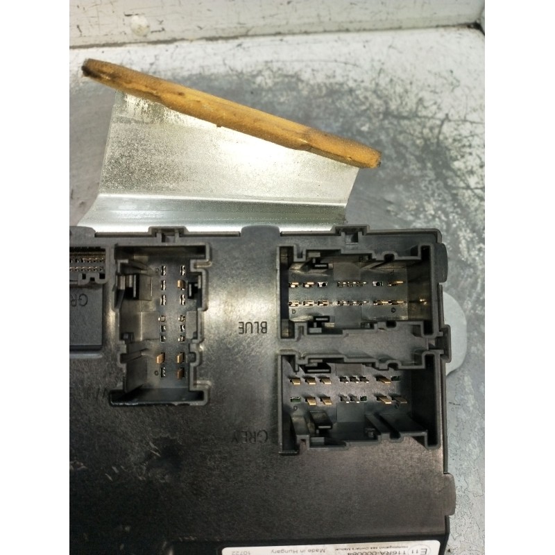 Recambio de modulo electronico para ford fiesta vi van 1.4 tdci referencia OEM IAM 8V5115K600CJ 030292343101 2008