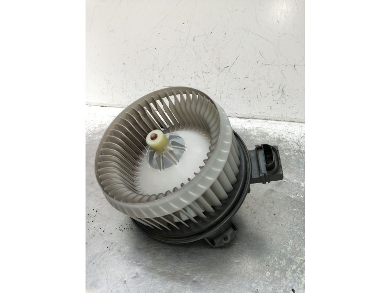 Recambio de motor calefaccion para dodge journey se referencia OEM IAM AY2727005011  2009