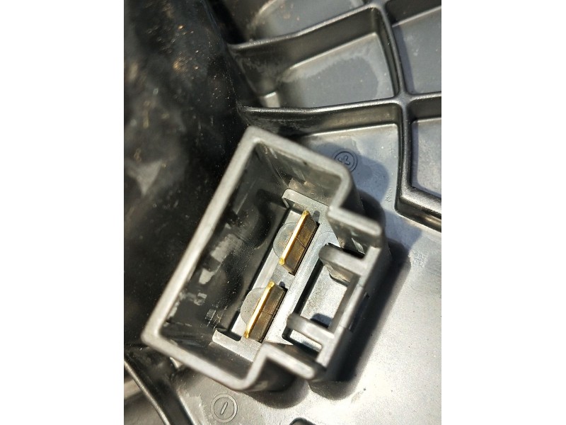 Recambio de motor calefaccion para dodge journey se referencia OEM IAM AY2727005011  2009