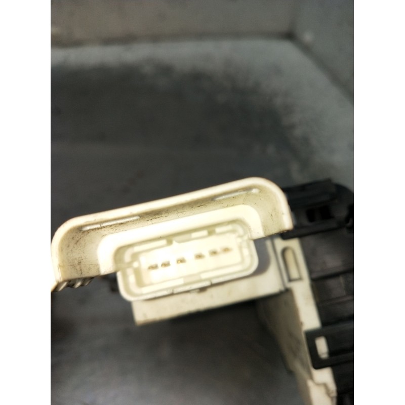 Recambio de motor cierre centralizado delantero izquierdo para fiat scudo autobús (270_, 272_) 1.6 d multijet referencia OEM IAM