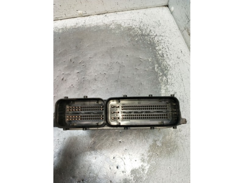 Recambio de centralita motor uce para dodge journey se referencia OEM IAM 0281014577 P05094820AF 1039S27711 2009