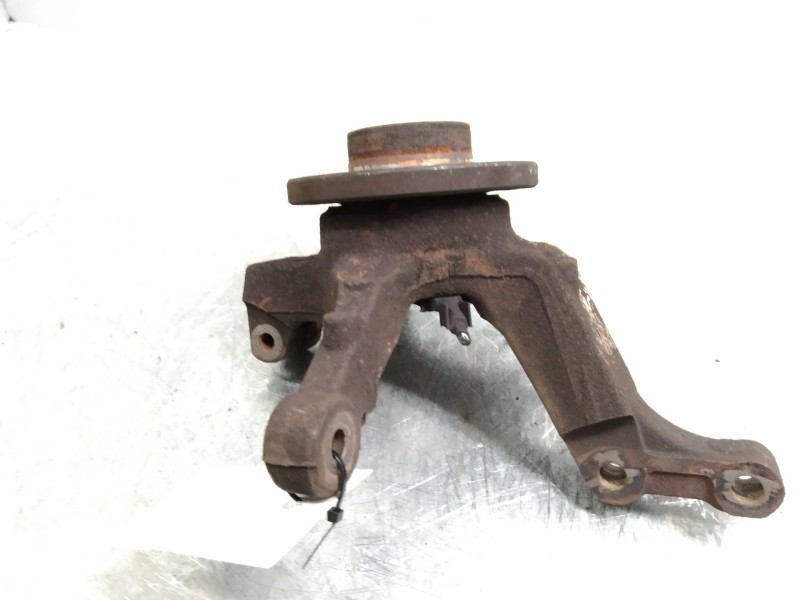 Recambio de mangueta delantera derecha para nissan micra (k12e) 1.2 cat referencia OEM IAM   