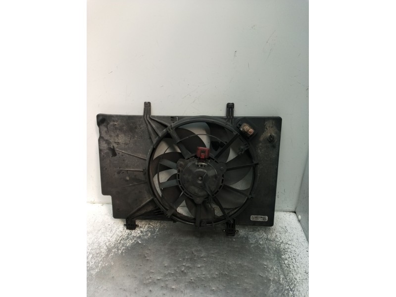 Recambio de electroventilador para ford fiesta vi van 1.4 tdci referencia OEM IAM 8V518C607EF  2008