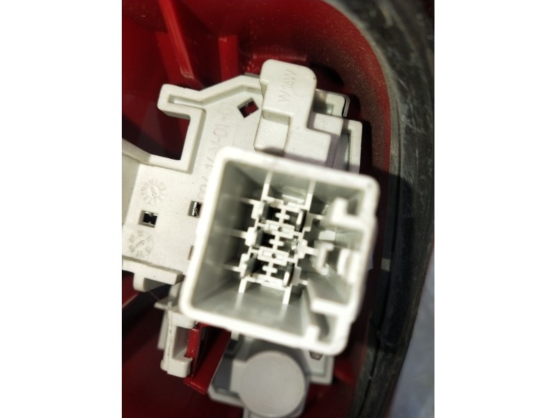 Recambio de piloto trasero izquierdo para ford fiesta vi van 1.4 tdci referencia OEM IAM   2008