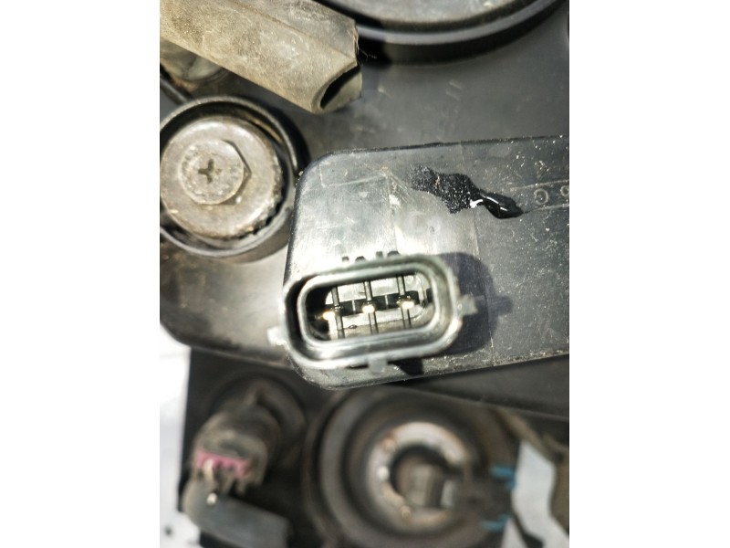 Recambio de faro izquierdo para dodge journey se referencia OEM IAM 05067788AC  2009