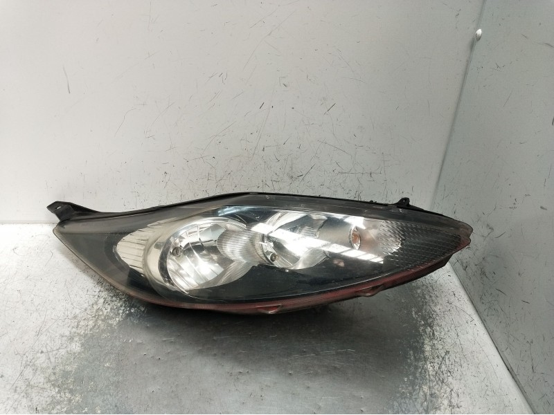 Recambio de faro derecho para ford fiesta vi van 1.4 tdci referencia OEM IAM 1EJ24704502 8A6113W029AJ 2008