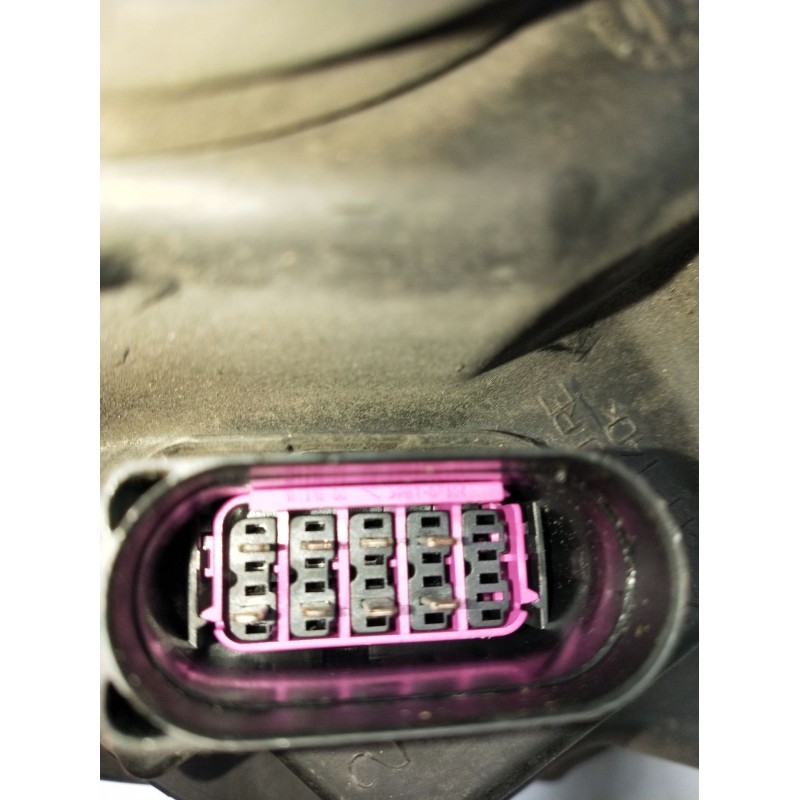 Recambio de faro derecho para ford fiesta vi van 1.4 tdci referencia OEM IAM 1EJ24704502 8A6113W029AJ 2008