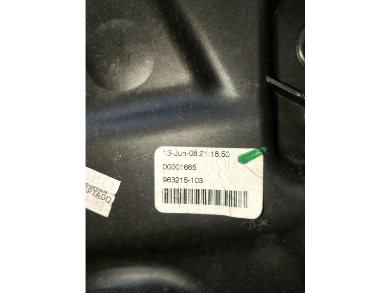 Recambio de elevalunas trasero derecho para dodge journey se referencia OEM IAM 963215103 5P 2009