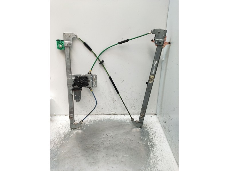 Recambio de elevalunas delantero derecho para fiat scudo autobús (270_, 272_) 1.6 d multijet referencia OEM IAM 400985B 3P 2003