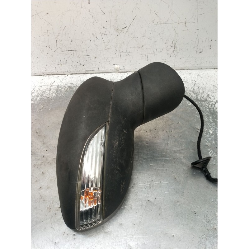 Recambio de retrovisor derecho para ford fiesta vi van 1.4 tdci referencia OEM IAM  ELÉCTRICO 2008