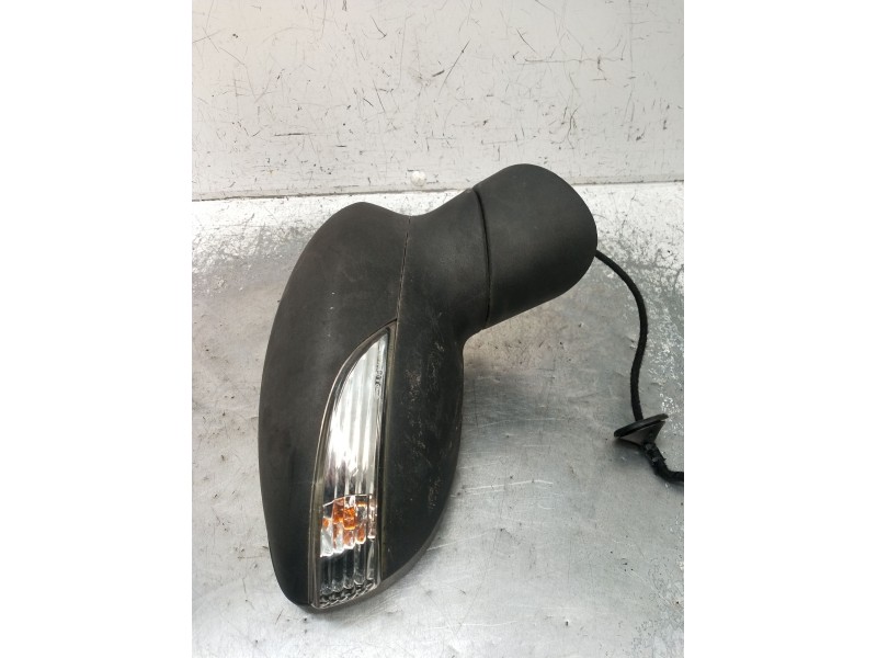 Recambio de retrovisor derecho para ford fiesta vi van 1.4 tdci referencia OEM IAM  ELÉCTRICO 2008