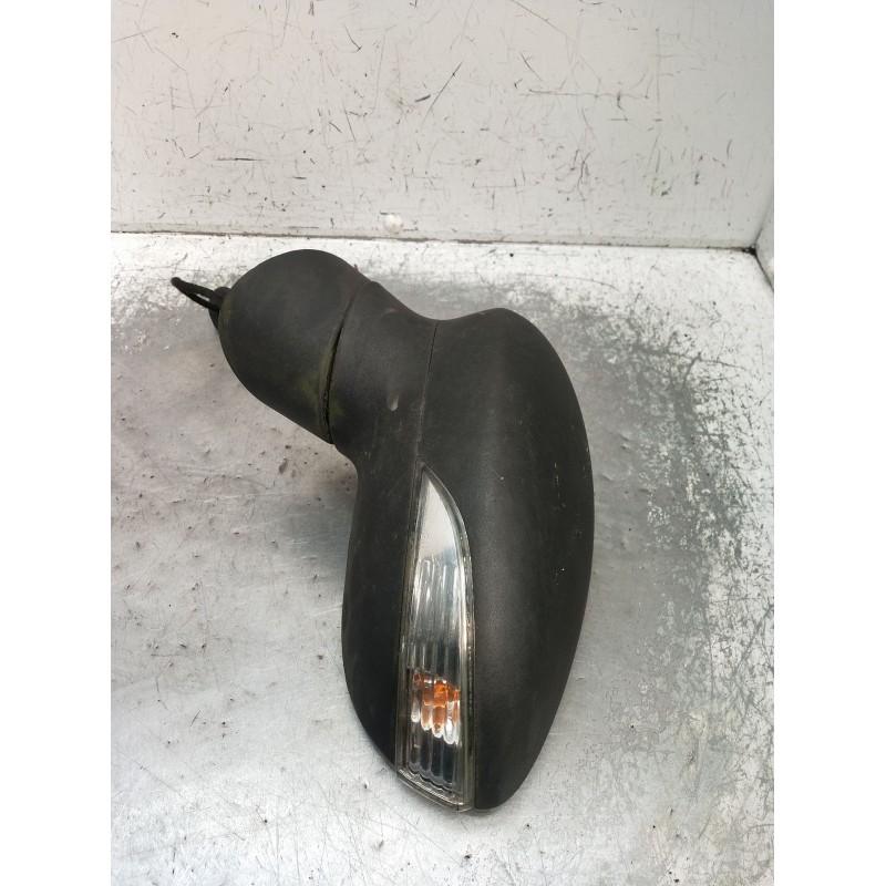 Recambio de retrovisor izquierdo para ford fiesta vi van 1.4 tdci referencia OEM IAM  ELÉCTRICO 2008