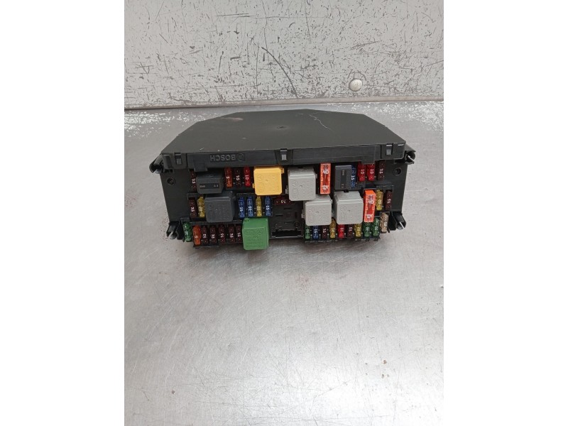 Recambio de caja reles / fusibles para mercedes-benz clase glk (x204) 220 cdi 4-matic (204.984, 204.997) referencia OEM IAM A212